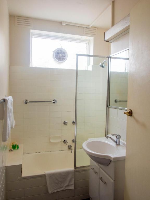 Armadale Serviced Apartments ملبورن الغرفة الصورة